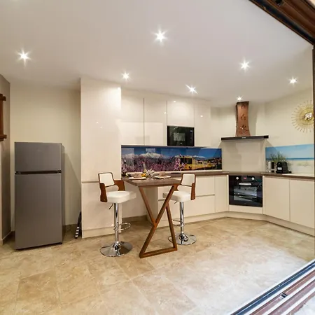 Plaisir Des Pierres * Ривсальт